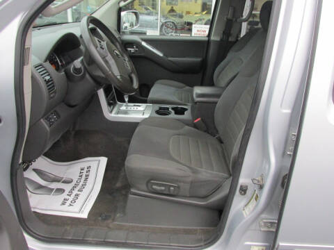 2010 Nissan Pathfinder SE
