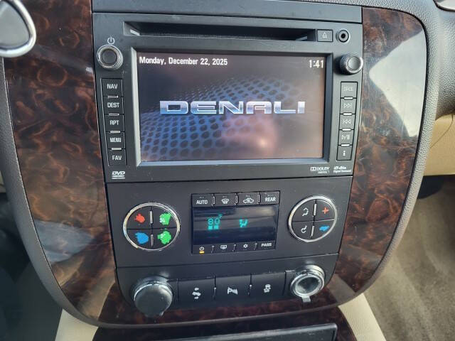 2014 GMC Yukon XL Denali