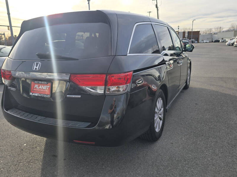 2016 Honda Odyssey SE