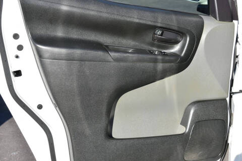 2017 Nissan NV200 SV