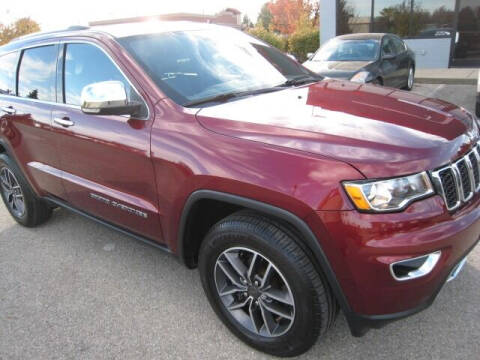 2019 Jeep Grand Cherokee for sale at FINNEY'S AUTO & TRUCK in Atlanta IN