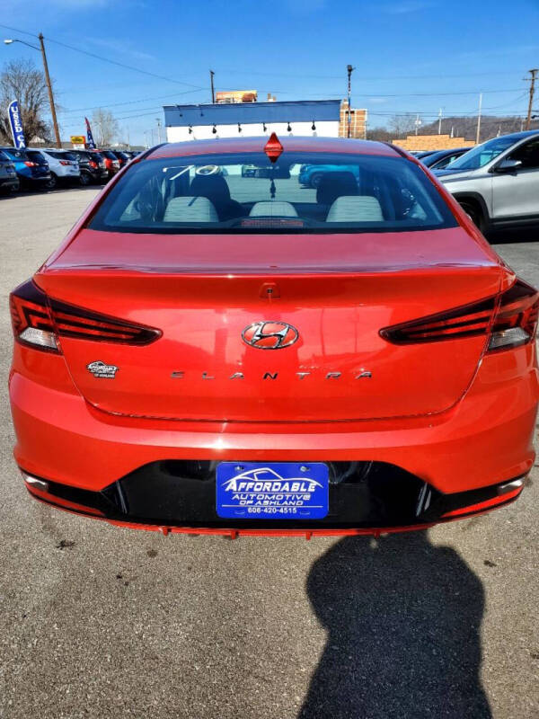 2020 Hyundai Elantra