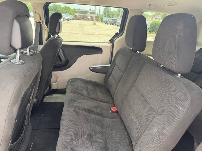 2017 Dodge Grand Caravan SE