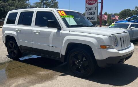 2014 Jeep Patriot for sale at VSA MotorCars in Cypress TX