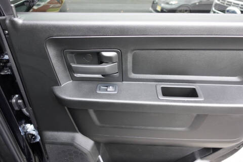 2023 RAM 1500 Classic Express