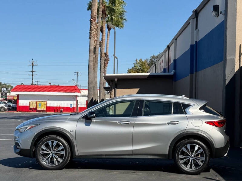 Used 2017 INFINITI QX30 Premium with VIN SJKCH5CR0HA018739 for sale in Sacramento, CA