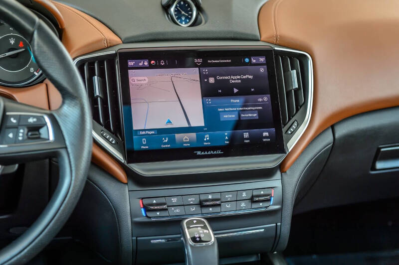 2021 Maserati Ghibli S