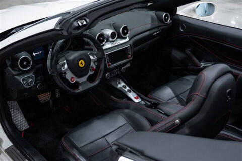 2016 Ferrari California T