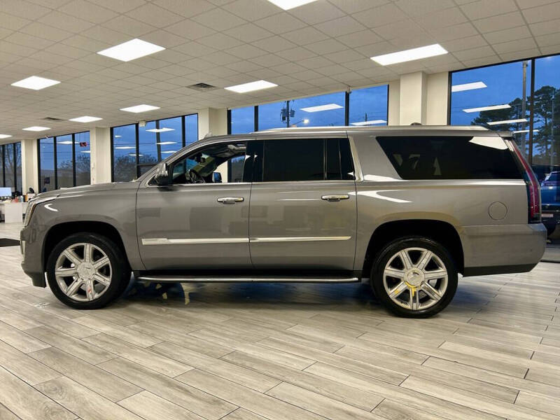 2019 Cadillac Escalade ESV Luxury