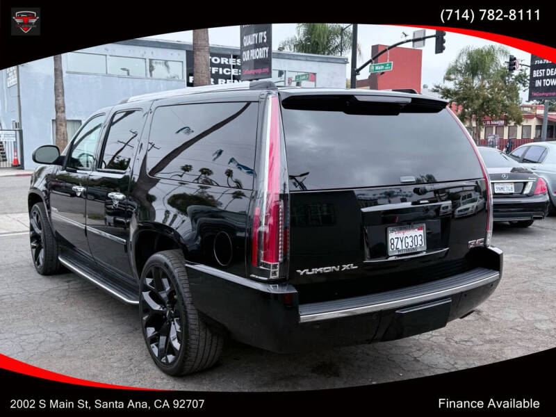 2013 GMC Yukon XL Denali