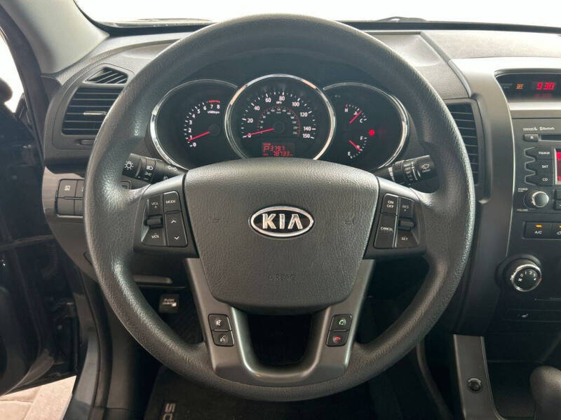 2011 Kia Sorento LX