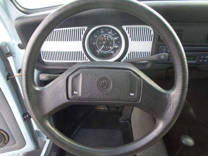 2004 Volkswagen Beetle