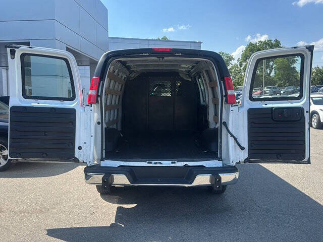 2024 GMC Savana 2500