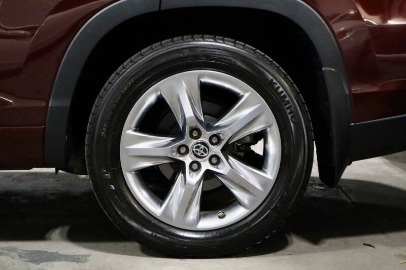 2016 Toyota Highlander