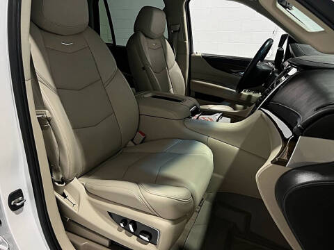 2018 Cadillac Escalade Premium Luxury