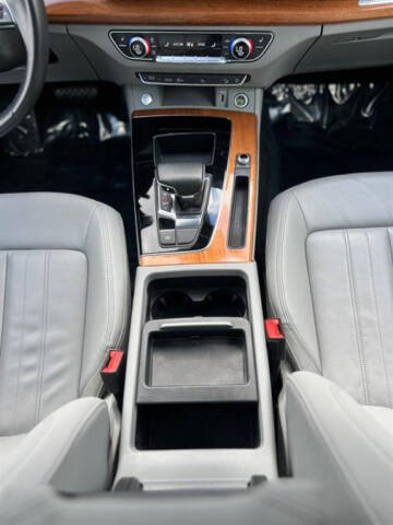 2022 Audi Q5 quattro S line Prem Plus 45 TFSI