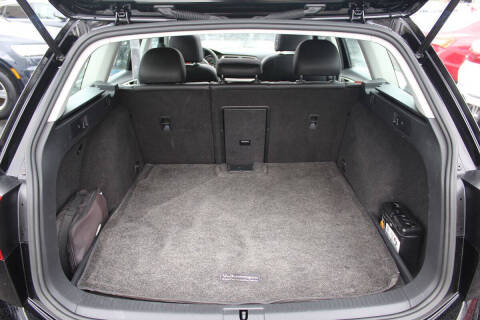 2017 Volkswagen Golf SportWagen