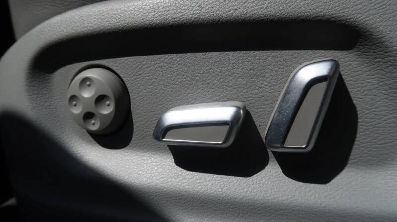 2016 Audi Q3 2.0T Premium Plus