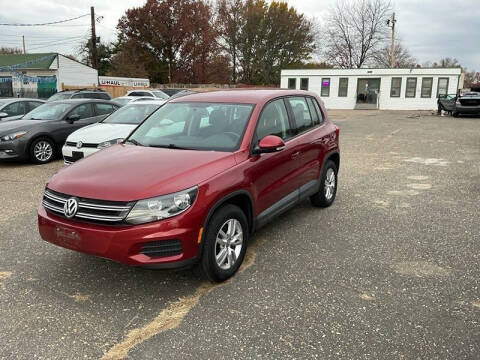 2014 Volkswagen Tiguan S