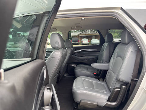 2020 Buick Enclave Essence