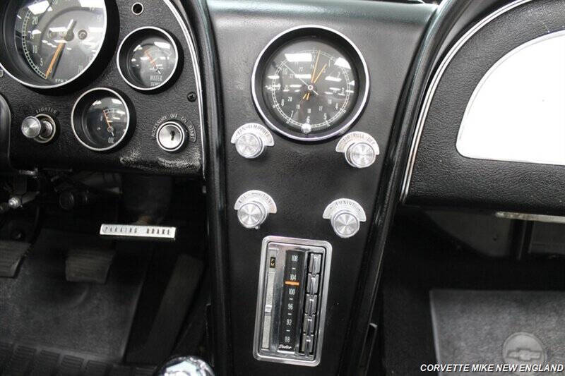 1965 Chevrolet Corvette 50