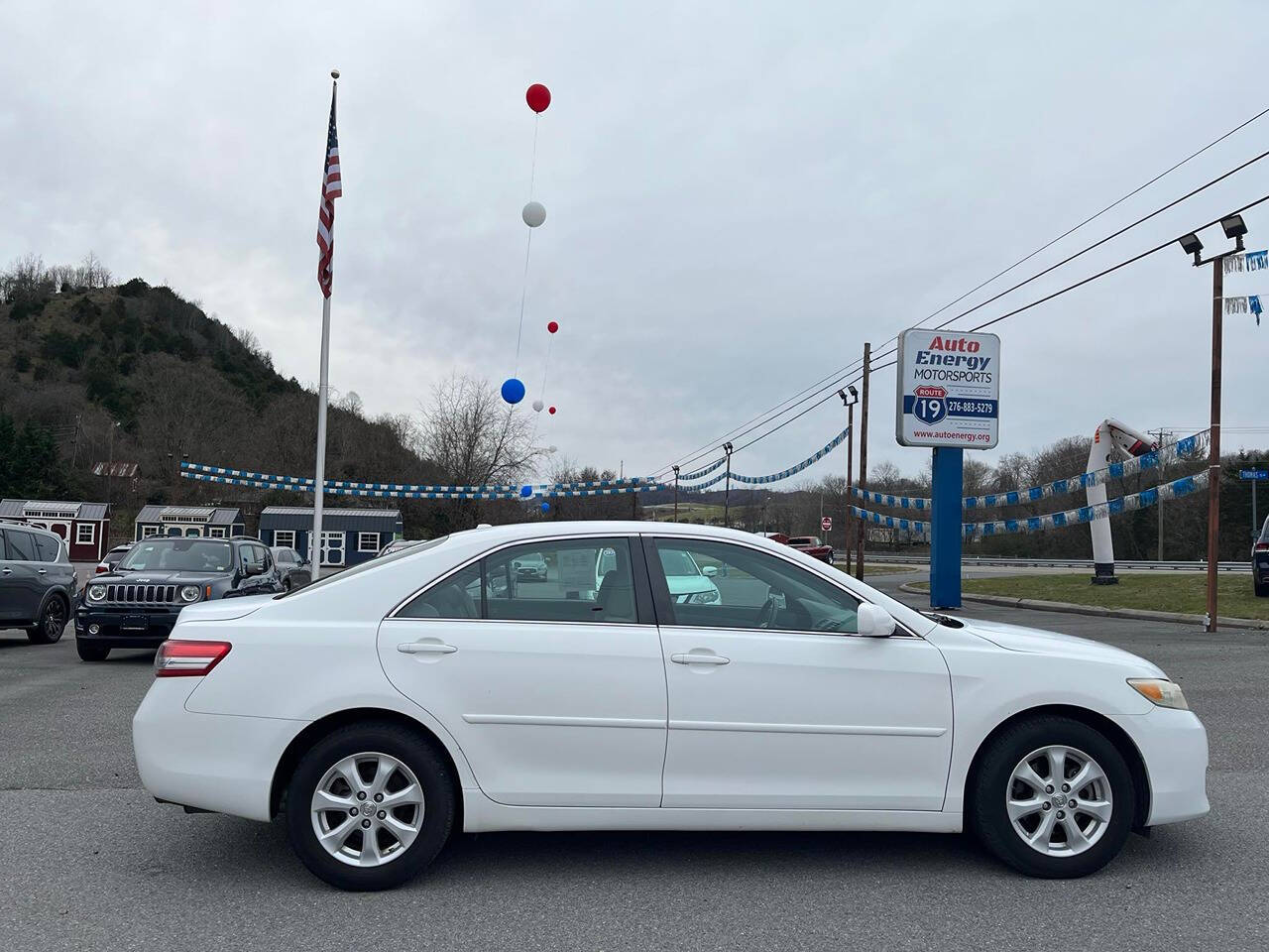 2011 Toyota Camry for sale at Auto Energy in Lebanon, VA