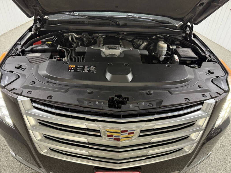 2016 Cadillac Escalade ESV Platinum