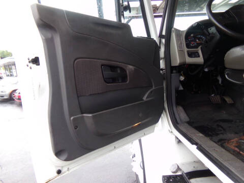 2011 International DuraStar 4400