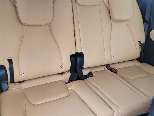 2023 Kia Carnival EX