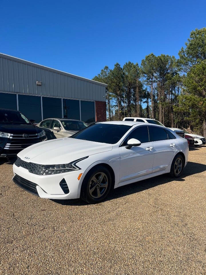 2022 Kia K5 LXS's photo