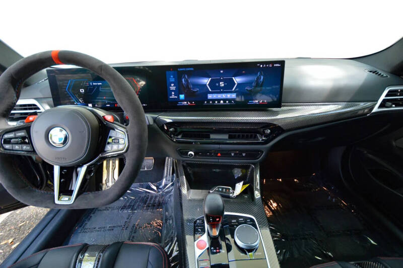2025 BMW M4 CS