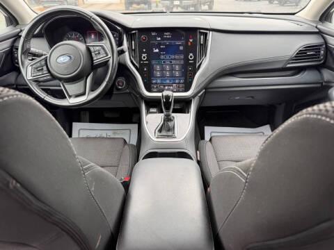 2023 Subaru Outback Premium