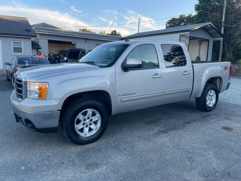 2007 GMC Sierra 1500 for sale at BLACK'S AUTO SALES in Stanley NC