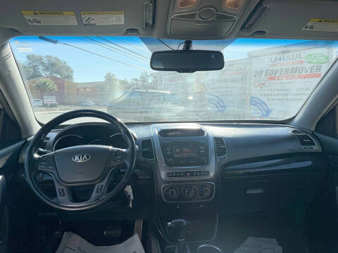 2014 Kia Sorento LX