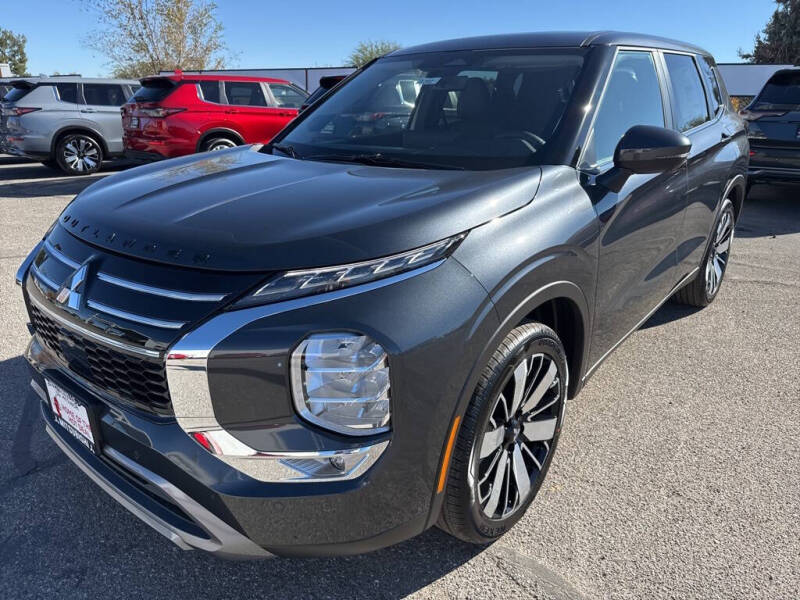 2026 Mitsubishi Outlander SE