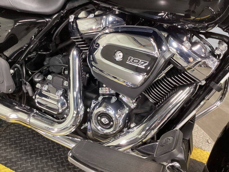 2021 Harley-Davidson Road King