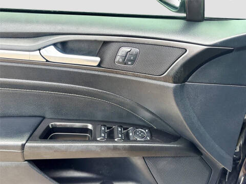 2020 Ford Fusion Titanium
