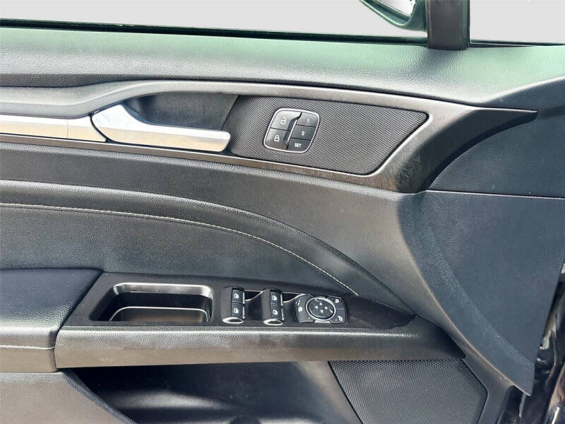 2020 Ford Fusion Titanium