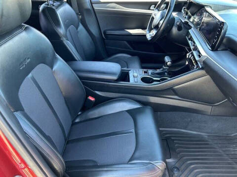 2023 Kia K5
