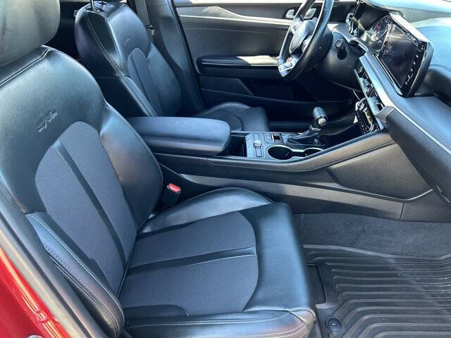 2023 Kia K5
