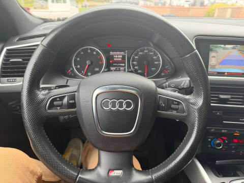 2012 Audi Q5 3.2 quattro Prestige
