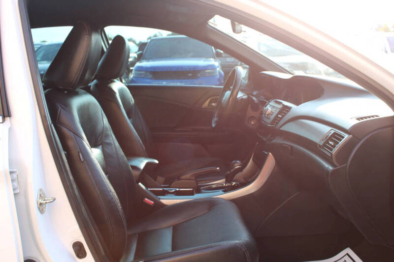 2017 Honda Accord Sport w/Honda Sensing