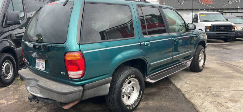 1998 Ford Explorer
