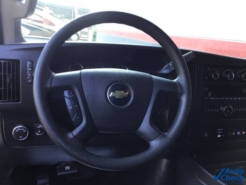 2022 Chevrolet Express 2500