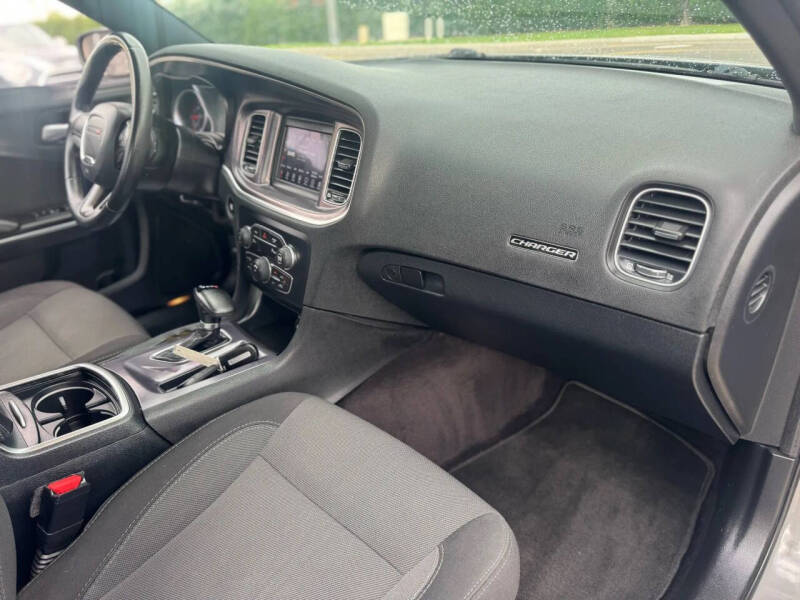 2018 Dodge Charger SXT