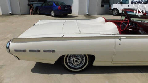 1962 Ford Thunderbird