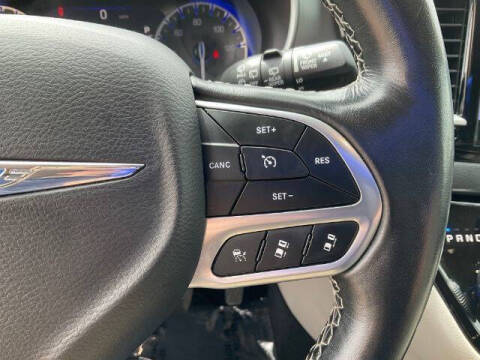 2021 Chrysler Pacifica Touring L