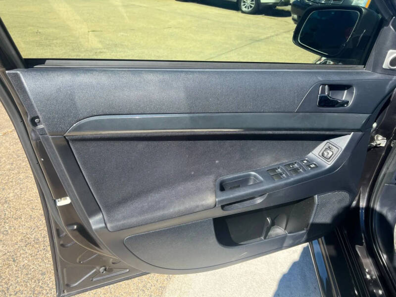 2010 Mitsubishi Lancer Evolution GSR