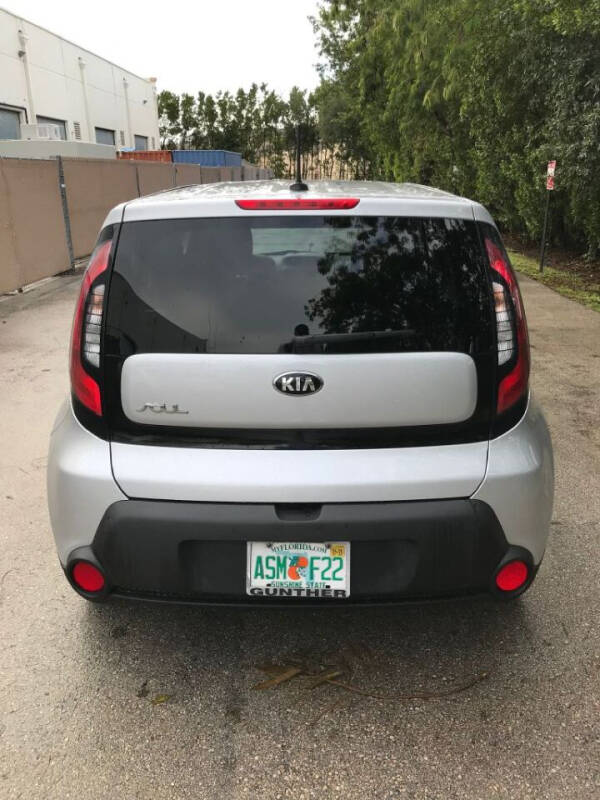 2016 Kia Soul Base photo 3