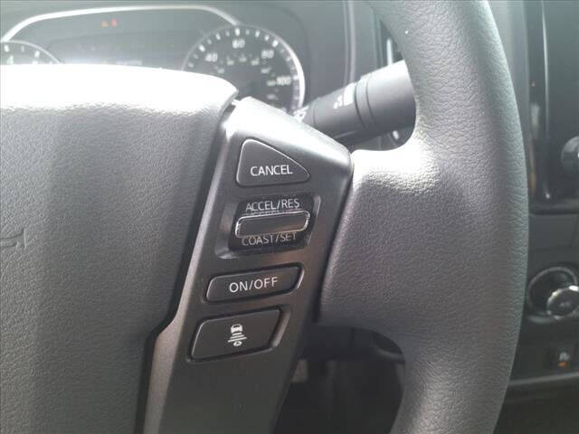 2023 Nissan Frontier SV